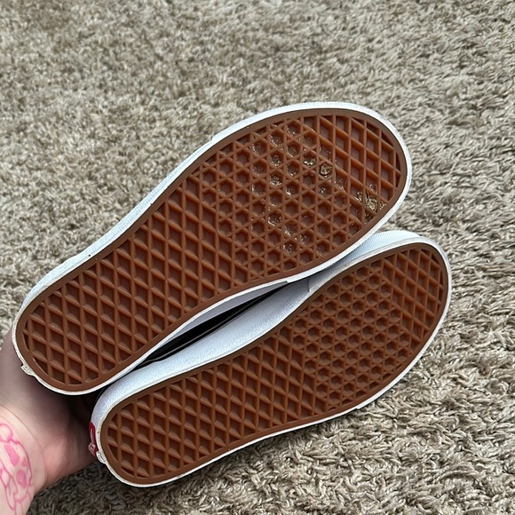 Vans - Picture 7 of 7